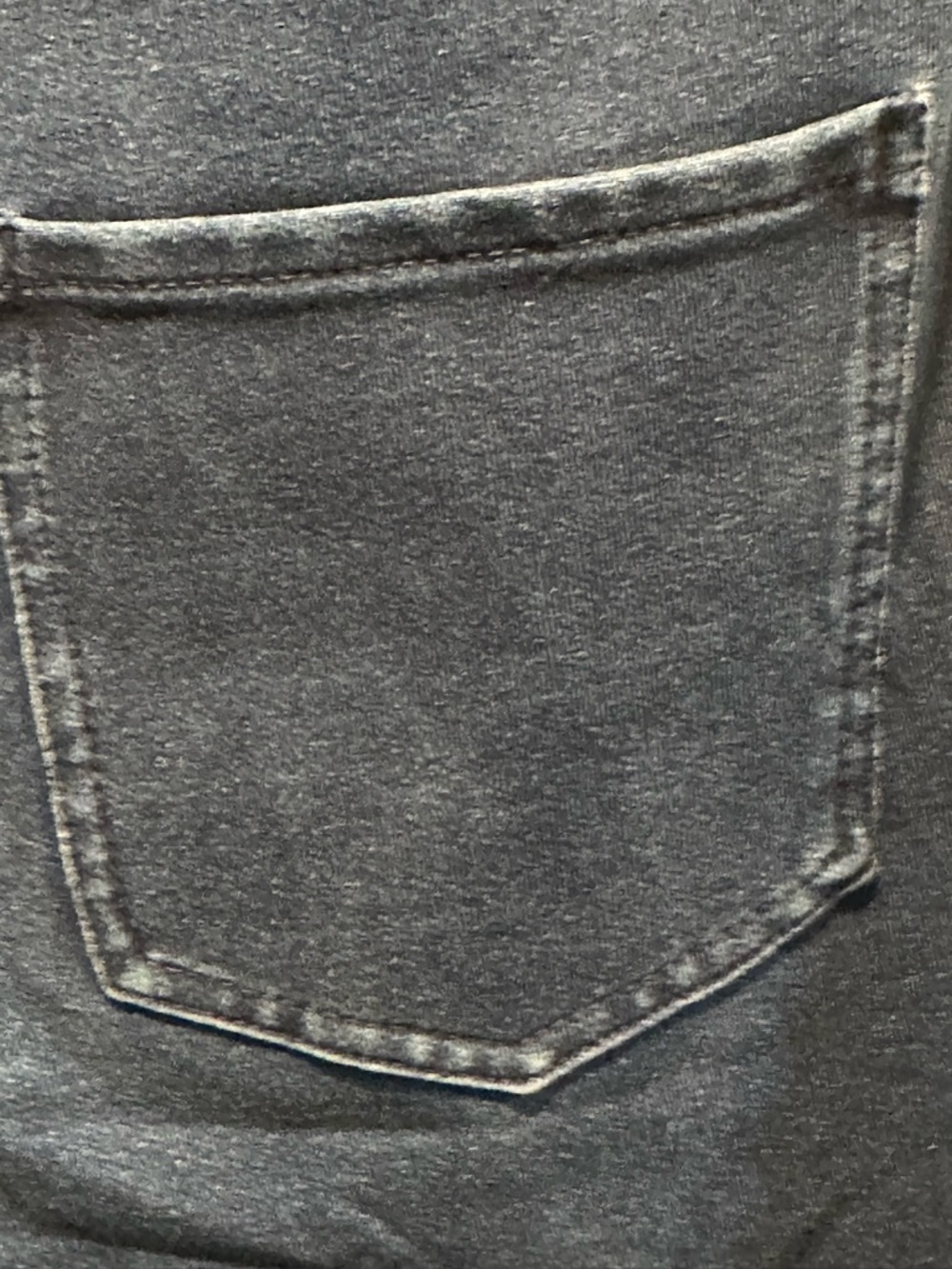 Peter Nygard Navy and White Ankle/Cropped Jeans - Picture 4 of 5